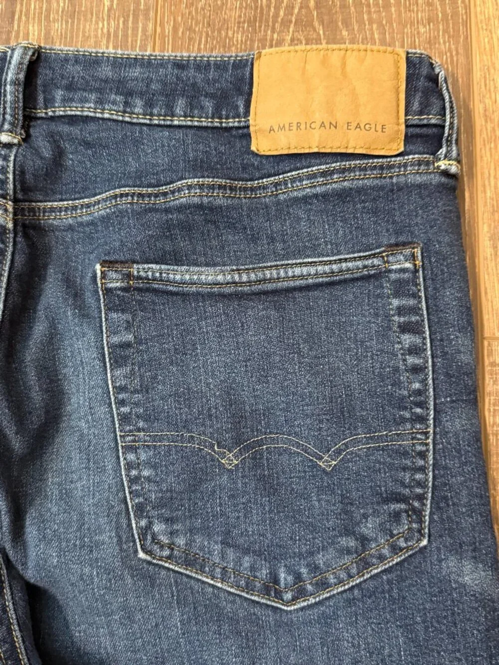 American Eagle Slim Straight Jeans–36x32